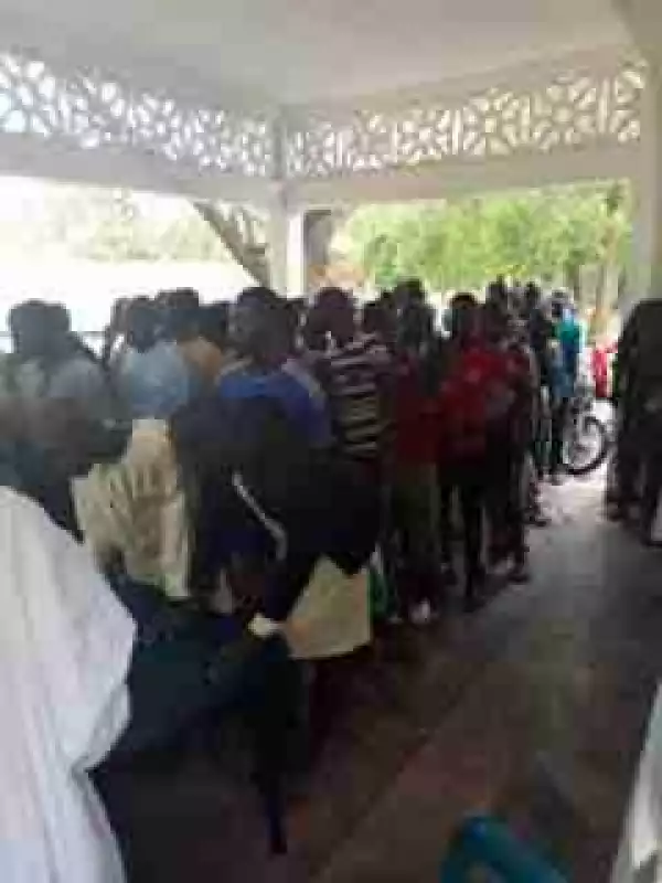 Eid Al-Fitr: Senator Kwamkwaso Secures Release Of 290 Prisoners In Kano (Photos)